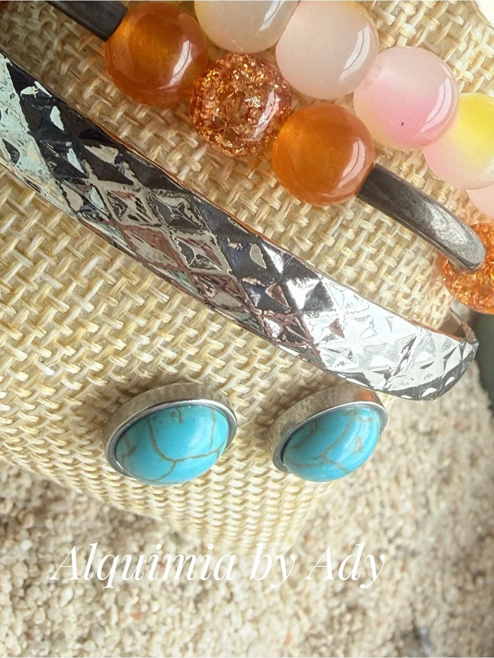 QUARTZ AND JADE Orange Agate Bead Bracelet with Silver turquoise stud set